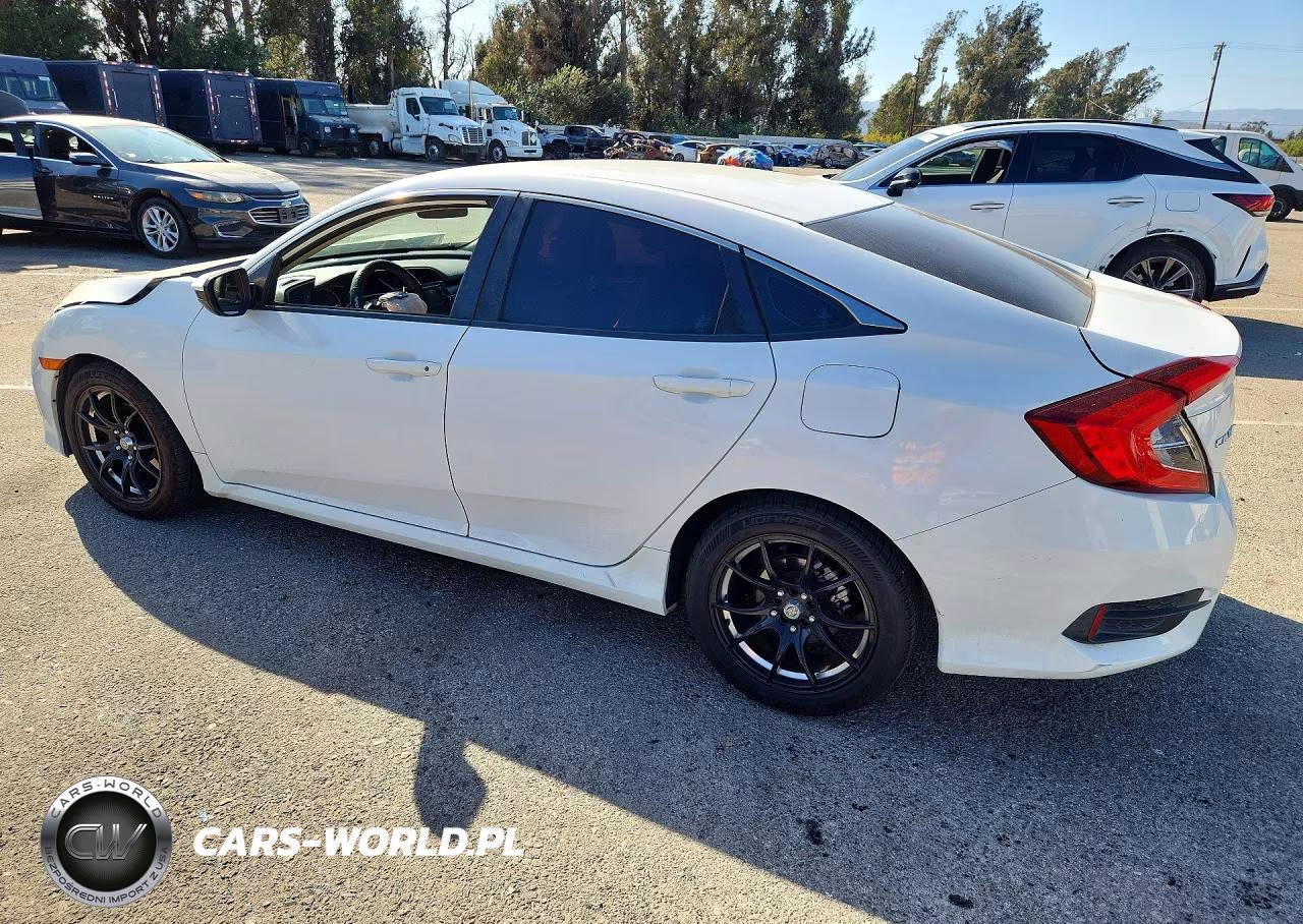 2018 Honda Civic Lx VIN:2HGFC2F53JH555880 - 2