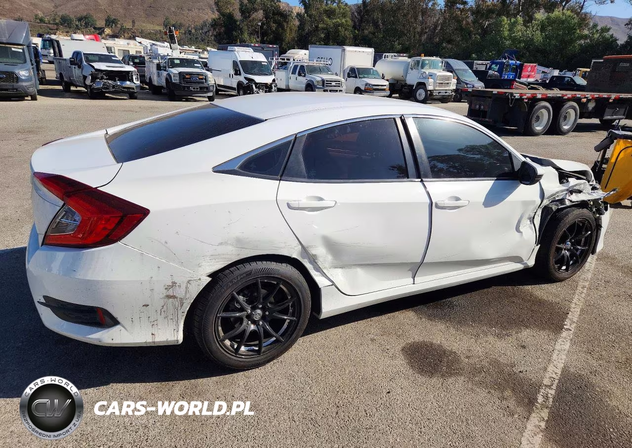 2018 Honda Civic Lx VIN:2HGFC2F53JH555880 - 3