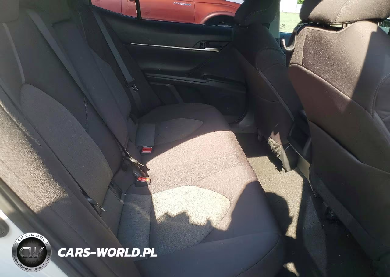 2021 Toyota Camry Le VIN:4T1C31AK5MU022659 - 10