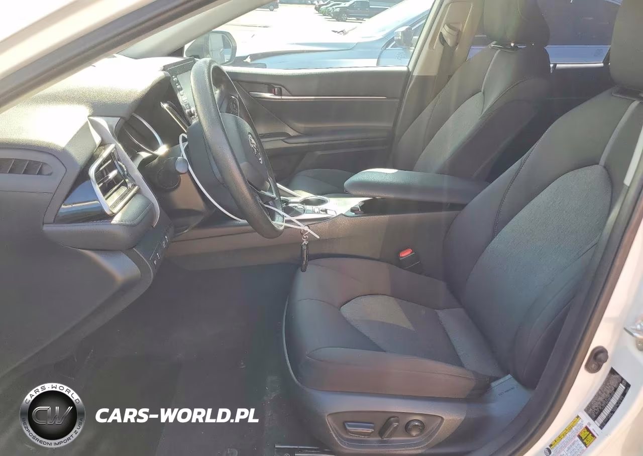 2021 Toyota Camry Le VIN:4T1C31AK5MU022659 - 7