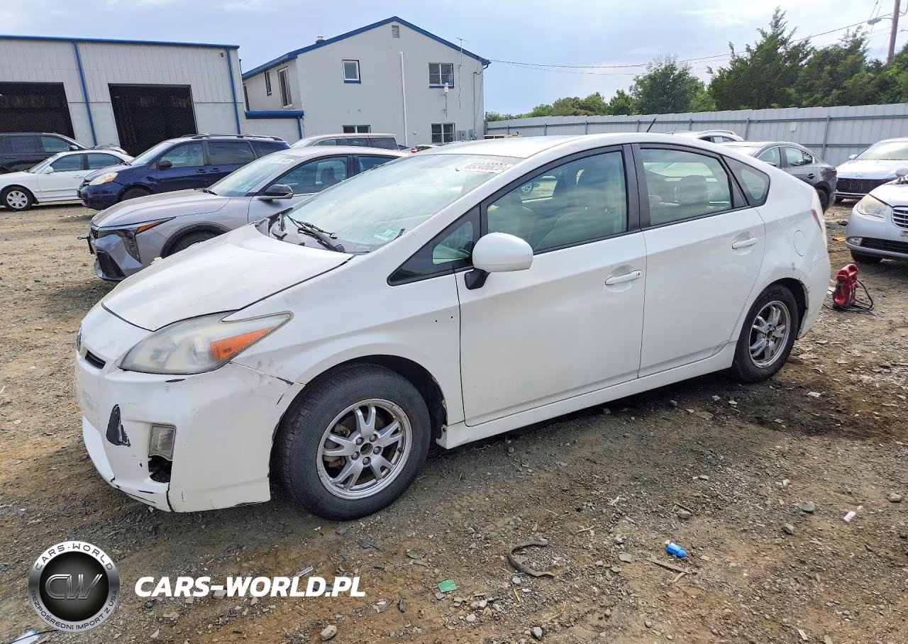 2011 Toyota Prius Two VIN:JTDKN3DU7B5343015 - 1