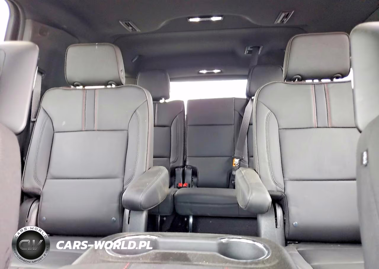 2026 Chevrolet Suburban K1500 Rst VIN:1GNS6EKD6TR143627 - 10