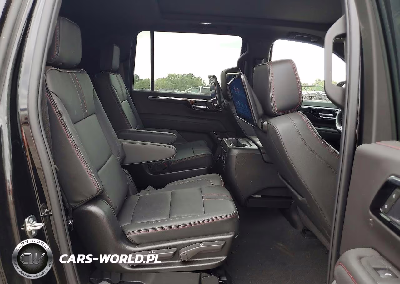 2026 Chevrolet Suburban K1500 Rst VIN:1GNS6EKD6TR143627 - 11