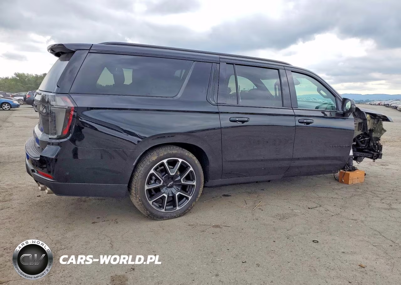 2026 Chevrolet Suburban K1500 Rst VIN:1GNS6EKD6TR143627 - 3
