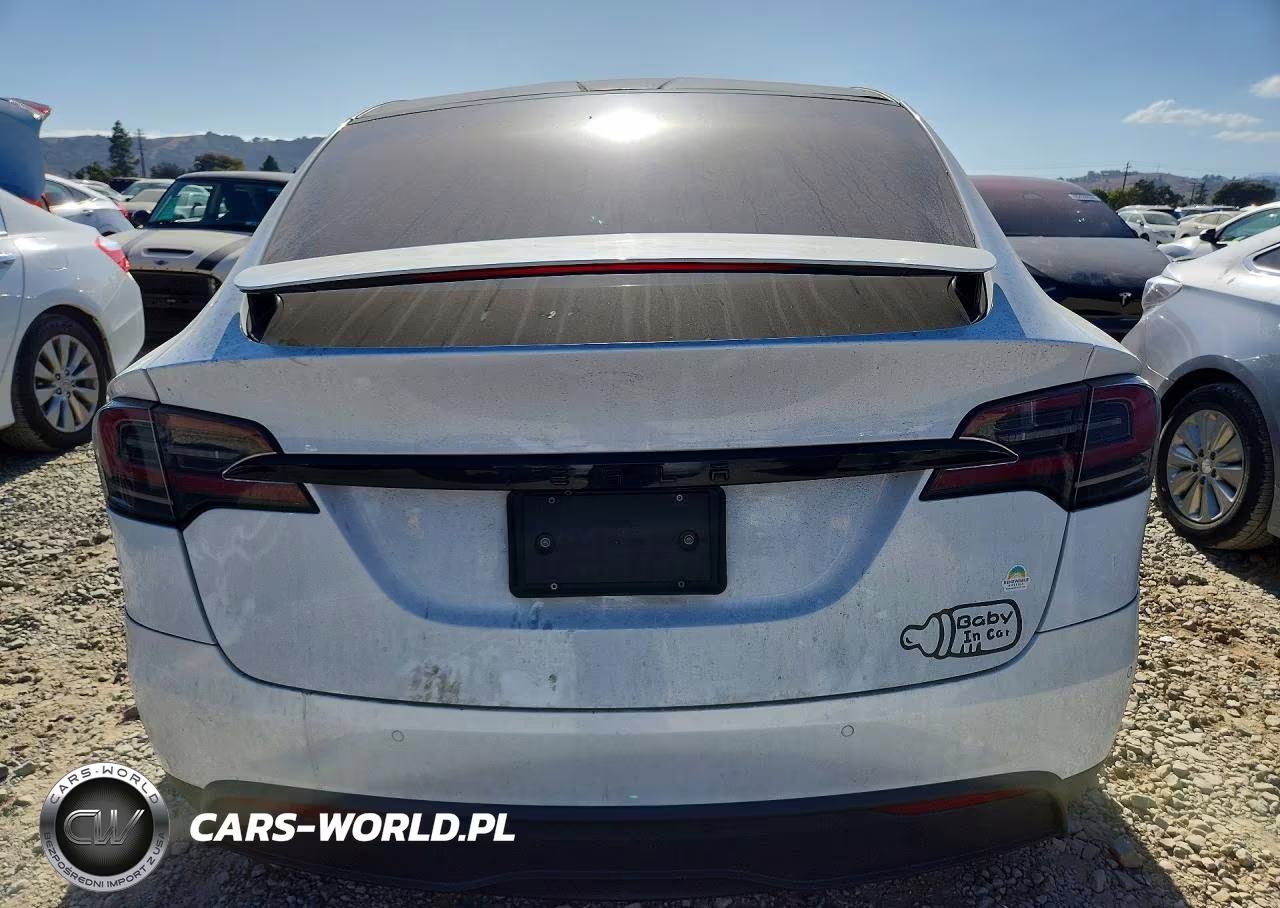 2022 Tesla Model X VIN:7SAXCDE52NF351358 - 6