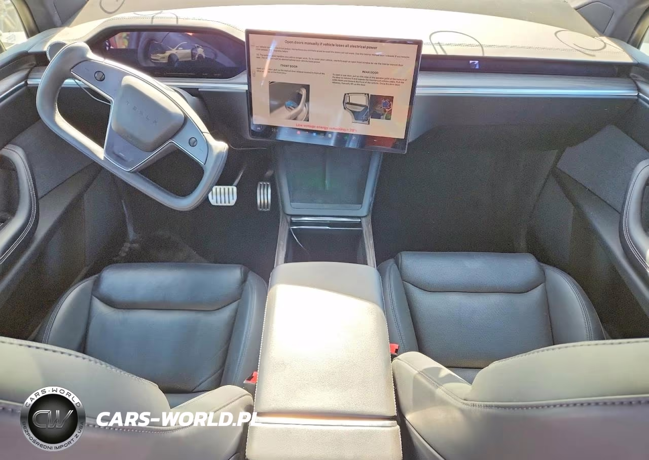 2022 Tesla Model X VIN:7SAXCDE52NF351358 - 8