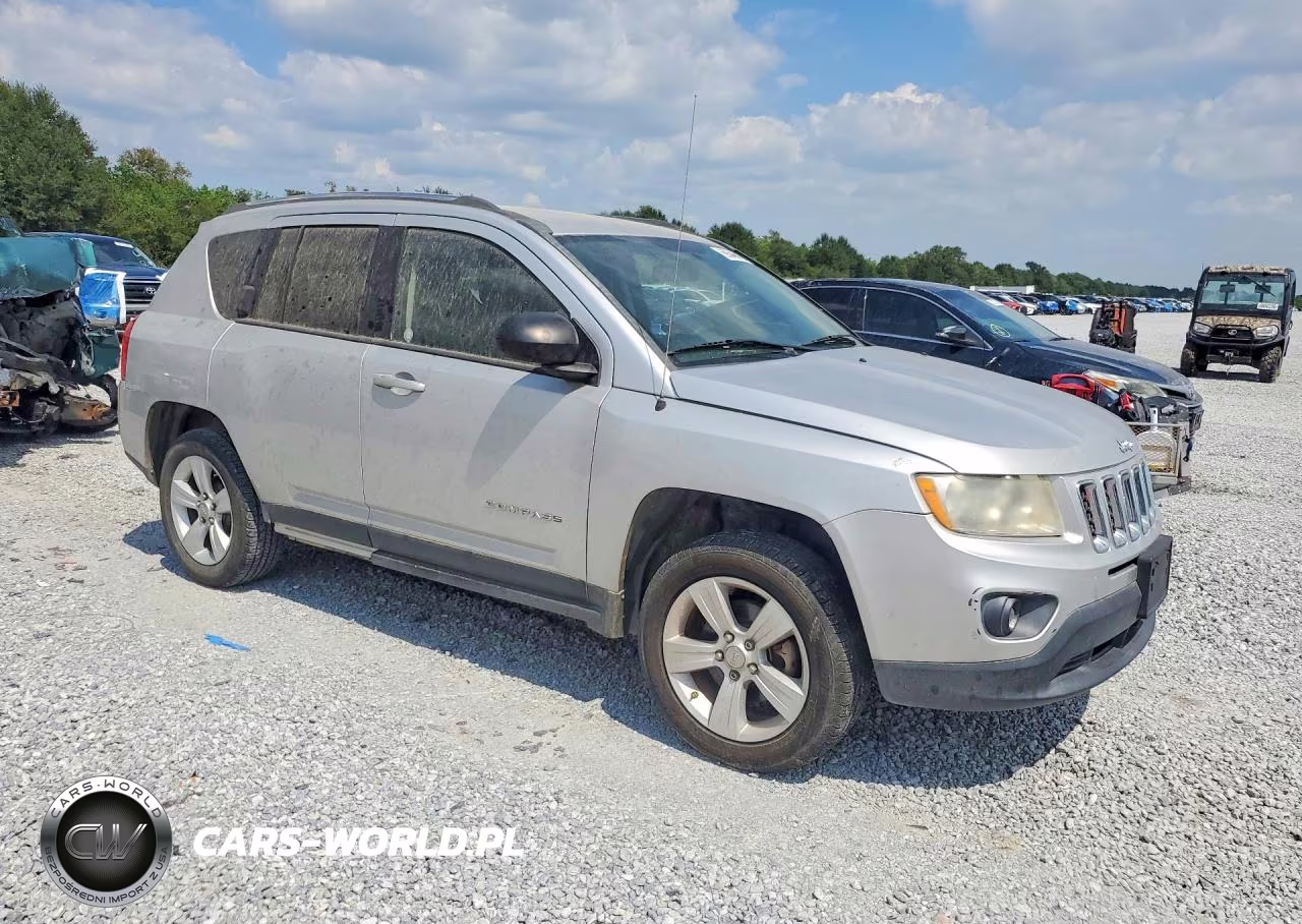 2012 Jeep Compass Sport VIN:1C4NJCBAXCD650073 - 4