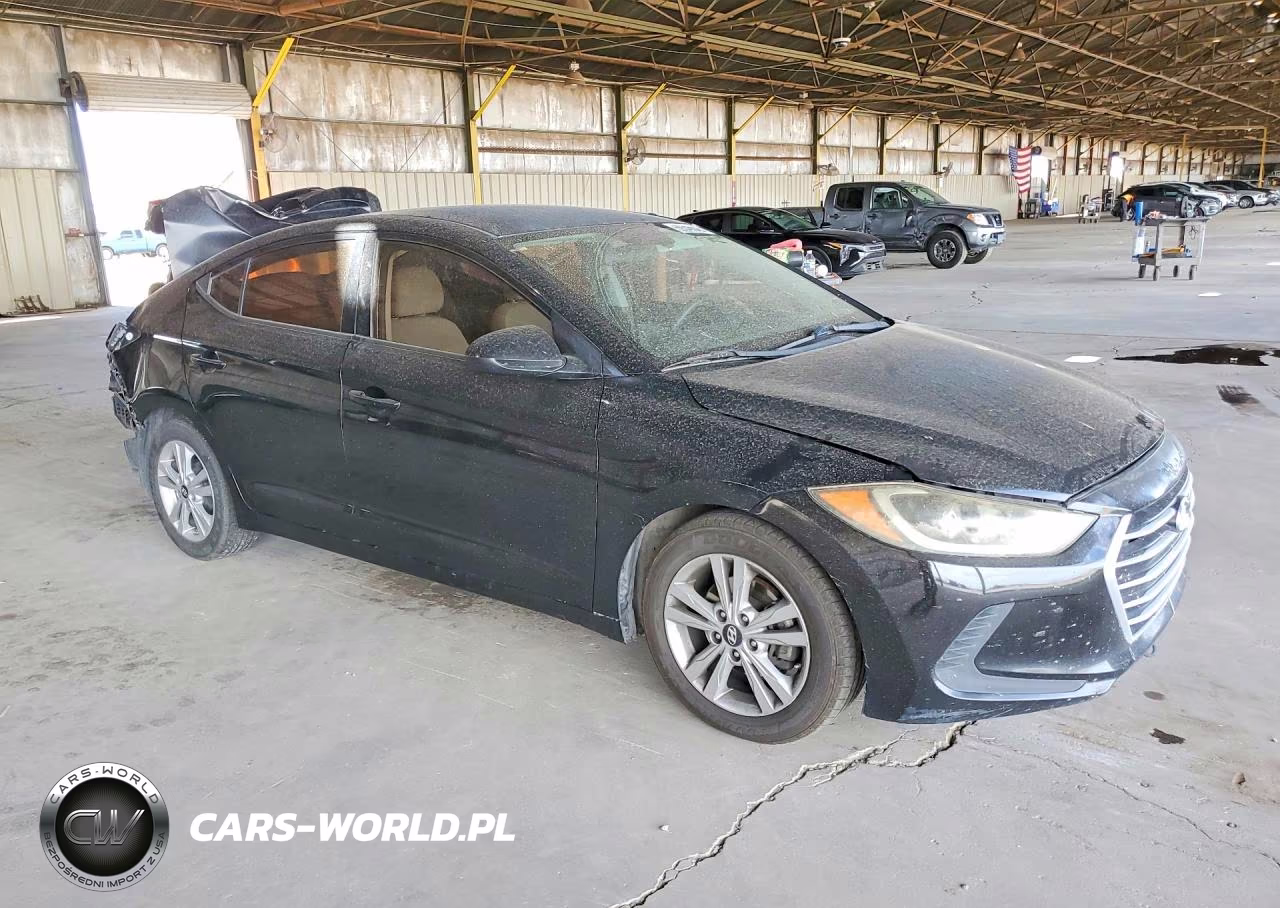 2017 Hyundai Elantra Se VIN:5NPD84LF8HH102162 - 4