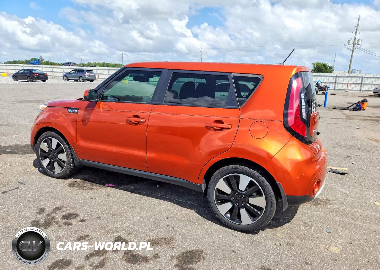 2019 Kia Soul + VIN:KNDJP3A50K7661209 - 2
