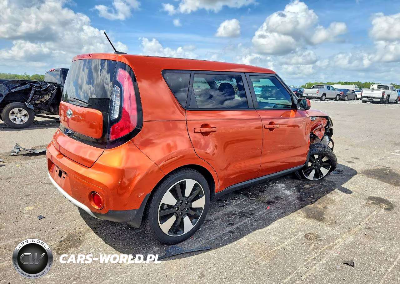 2019 Kia Soul + VIN:KNDJP3A50K7661209 - 3