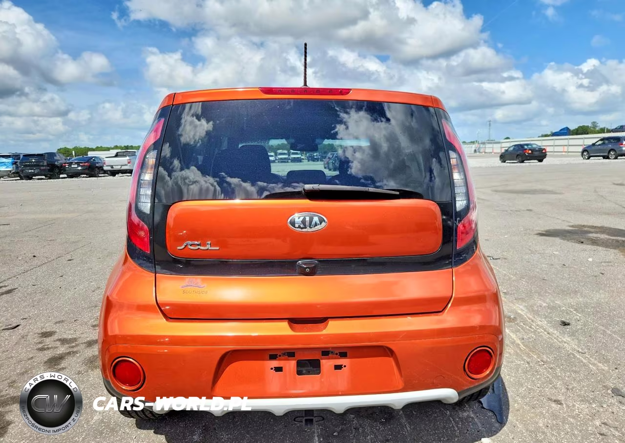 2019 Kia Soul + VIN:KNDJP3A50K7661209 - 6