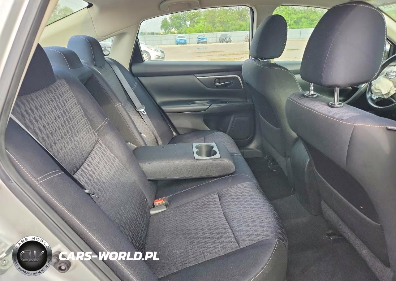 2017 Nissan Altima 2.5 VIN:1N4AL3AP8HC250160 - 10