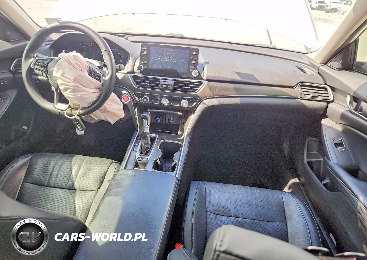 2018 Honda Accord Touring VIN:1HGCV1F93JA189413 - 8