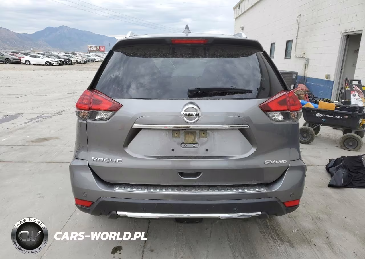 2019 Nissan Rogue S VIN:JN8AT2MV7KW402423 - 6