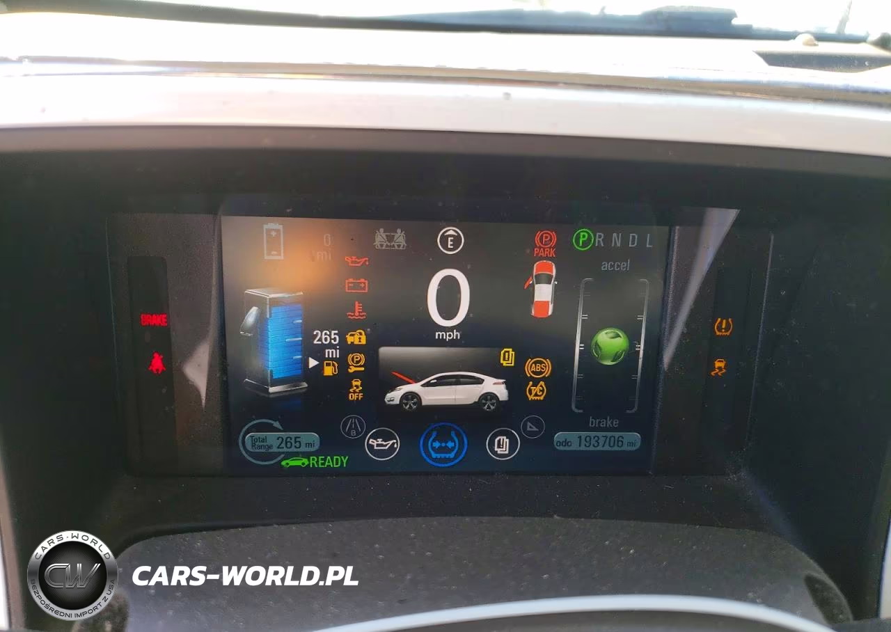 2013 Chevrolet Volt VIN:1G1RE6E42DU102818 - 9