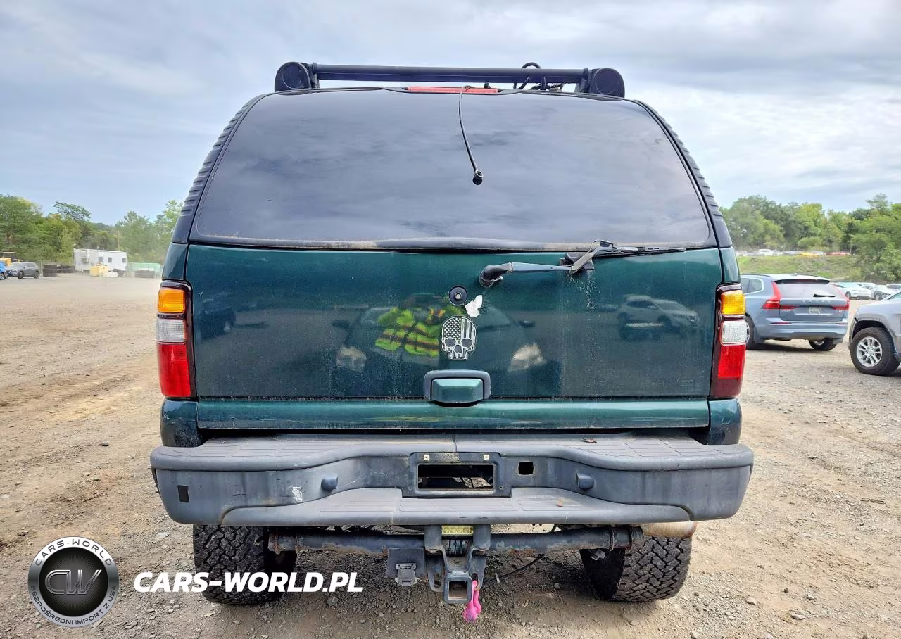 2002 Chevrolet Tahoe VIN:1GNEK13Z52R281489 - 6