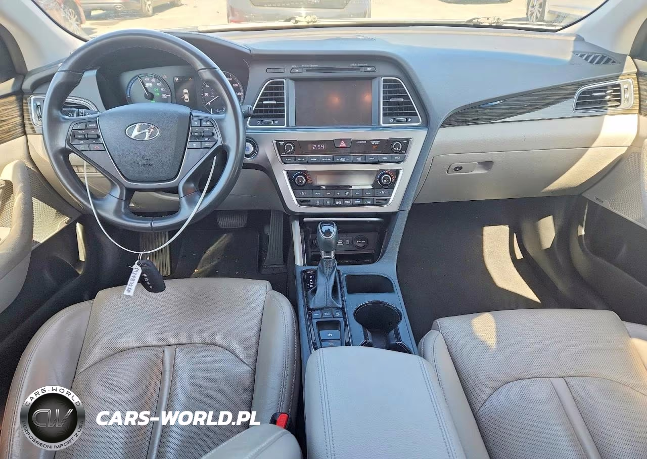 2017 Hyundai Sonata Plug-In Hybrid Limited VIN:KMHE54L21HA072628 - 8