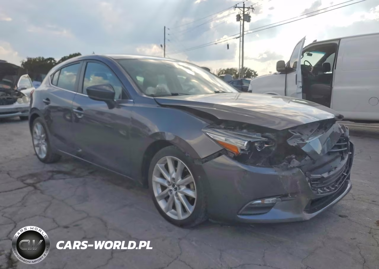 2017 Mazda 3 Touring VIN:3MZBN1L76HM154288 - 4