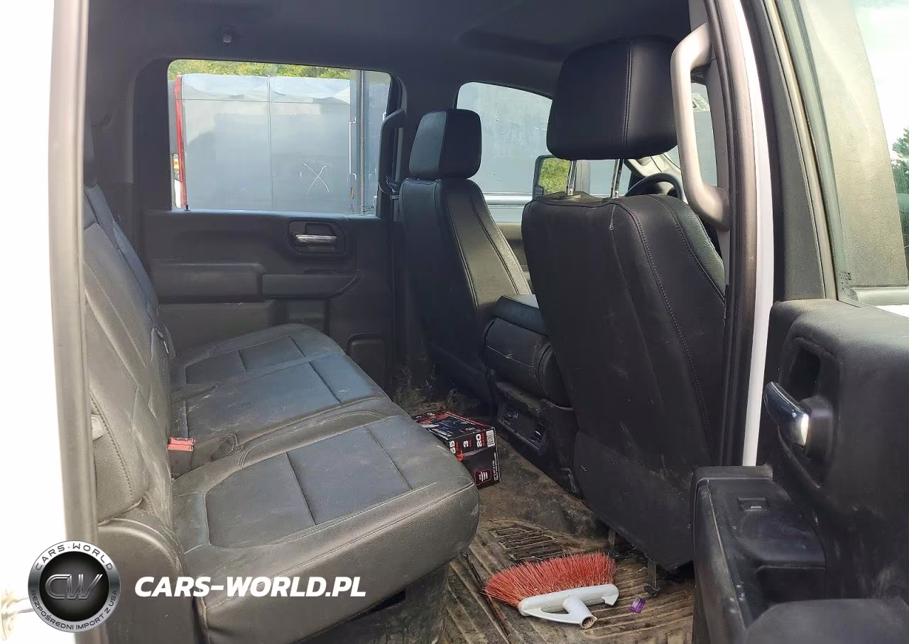2023 Chevrolet Silverado K2500 Heavy Duty VIN:2GC4YLE73P1709599 - 11