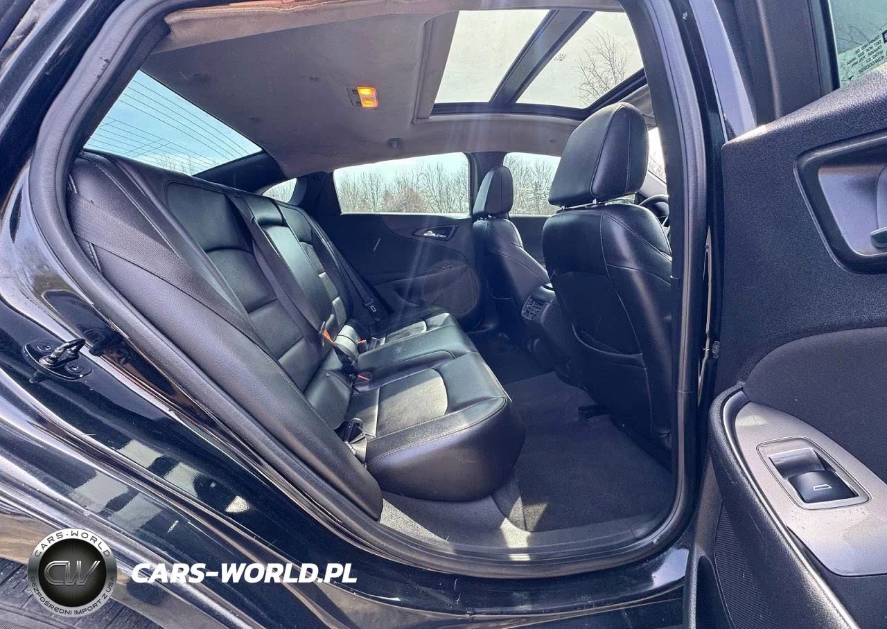 2019 Chevrolet Malibu Lt VIN:1G1ZD5ST5KF135693 - 6