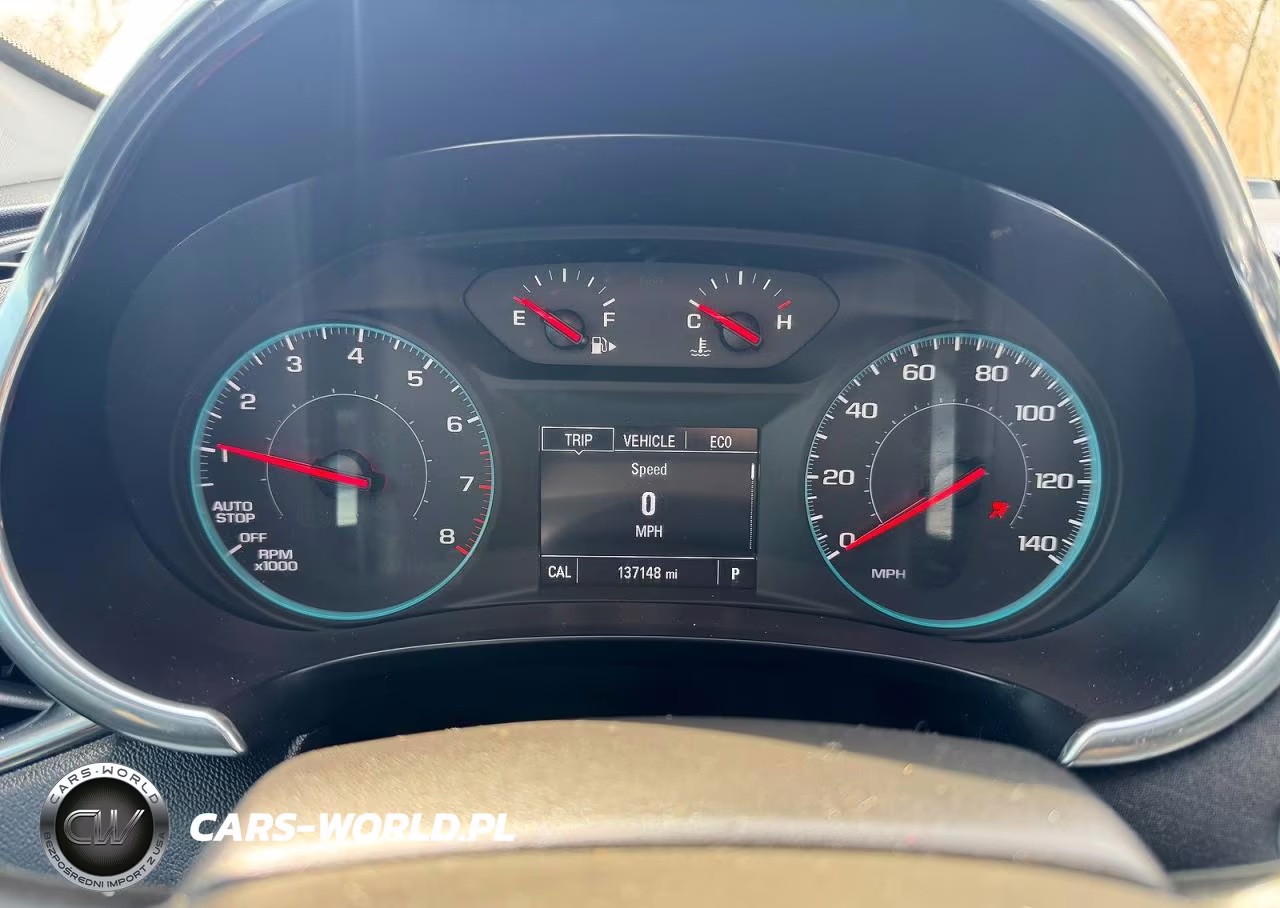 2019 Chevrolet Malibu Lt VIN:1G1ZD5ST5KF135693 - 8
