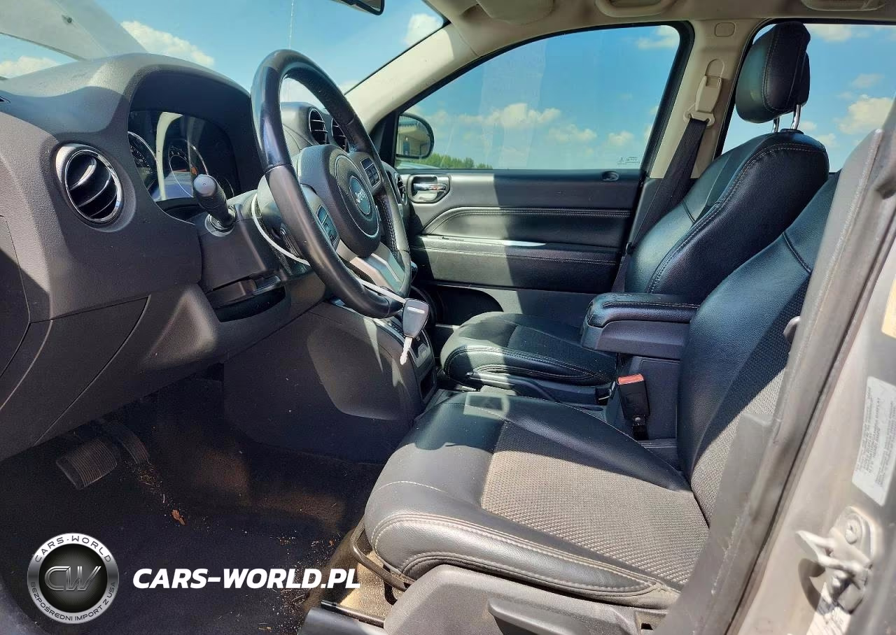 2017 Jeep Compass Latitude VIN:1C4NJCEA1HD151620 - 7