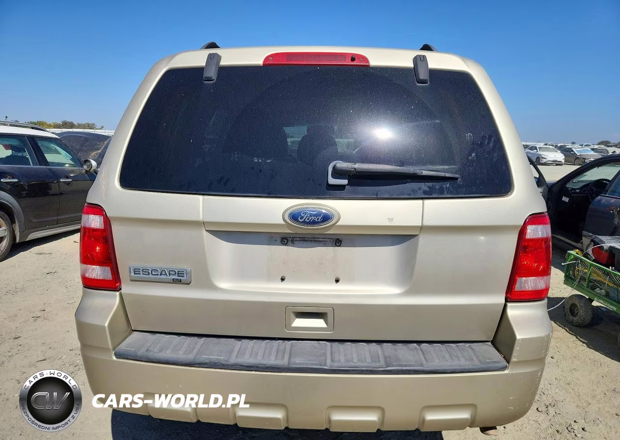 2010 Ford Escape Xlt VIN:1FMCU0D79AKD27524 - 6