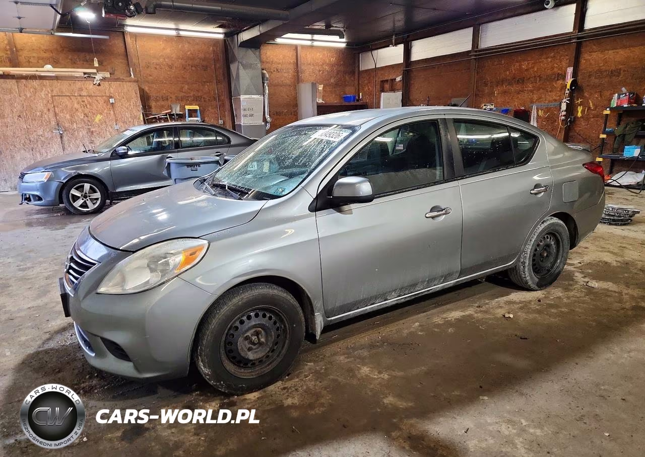2013 Nissan Versa 1.6 S VIN:3N1CN7AP5DL869448 - 1