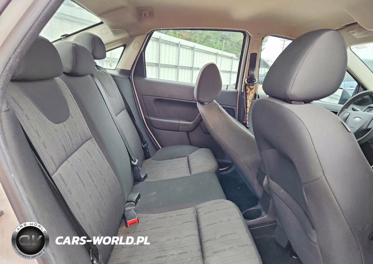 2009 Ford Focus Se VIN:1FAHP35N49W159222 - 10
