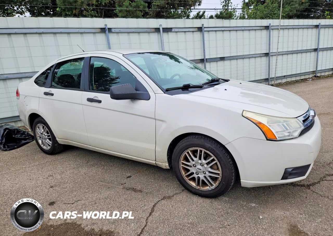 2009 Ford Focus Se VIN:1FAHP35N49W159222 - 4