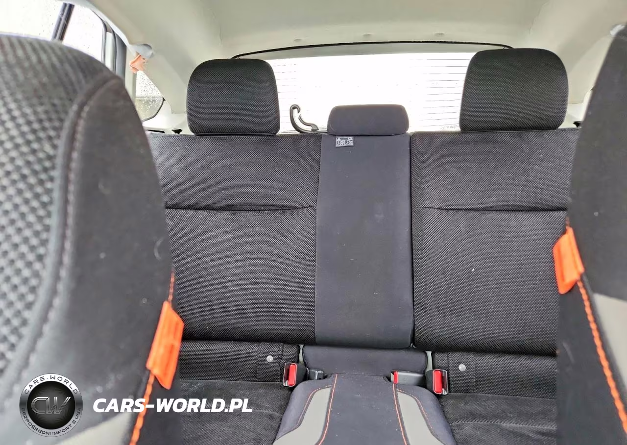2016 Subaru Crosstrek Premium VIN:JF2GPADC6GH324071 - 10