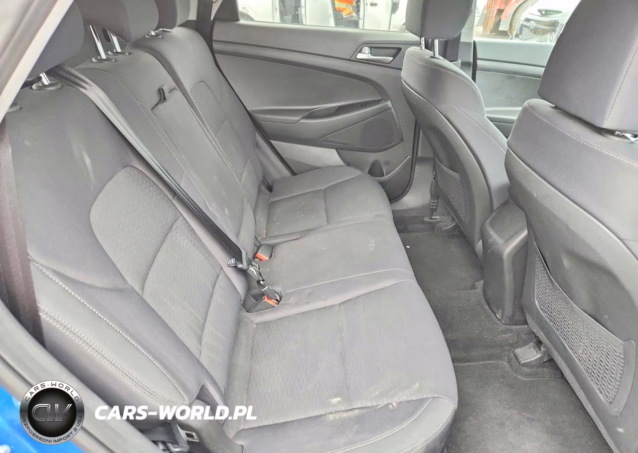 2019 Hyundai Tucson Value VIN:KM8J3CA48KU074692 - 11