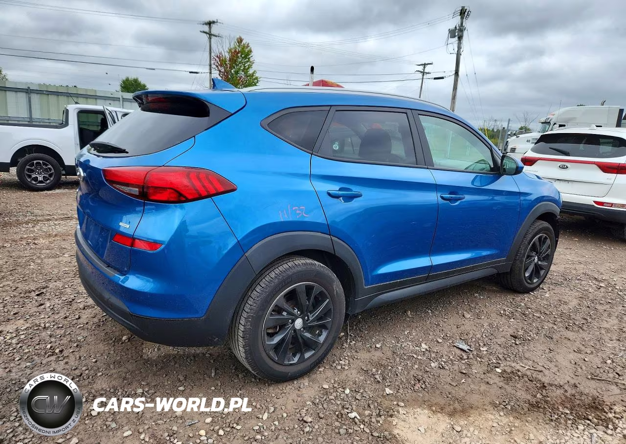 2019 Hyundai Tucson Value VIN:KM8J3CA48KU074692 - 3