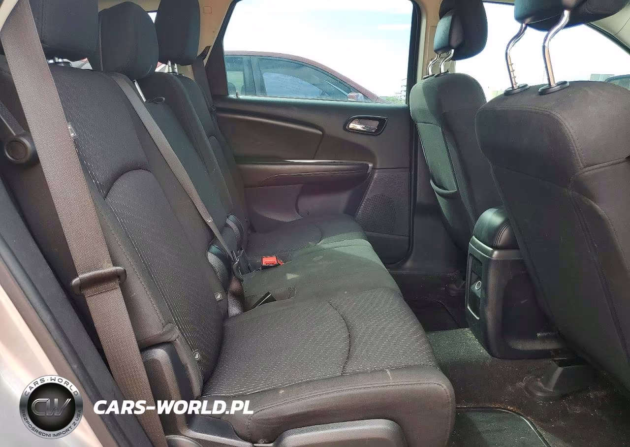 2018 Dodge Journey Sxt VIN:3C4PDCBG1JT511347 - 10