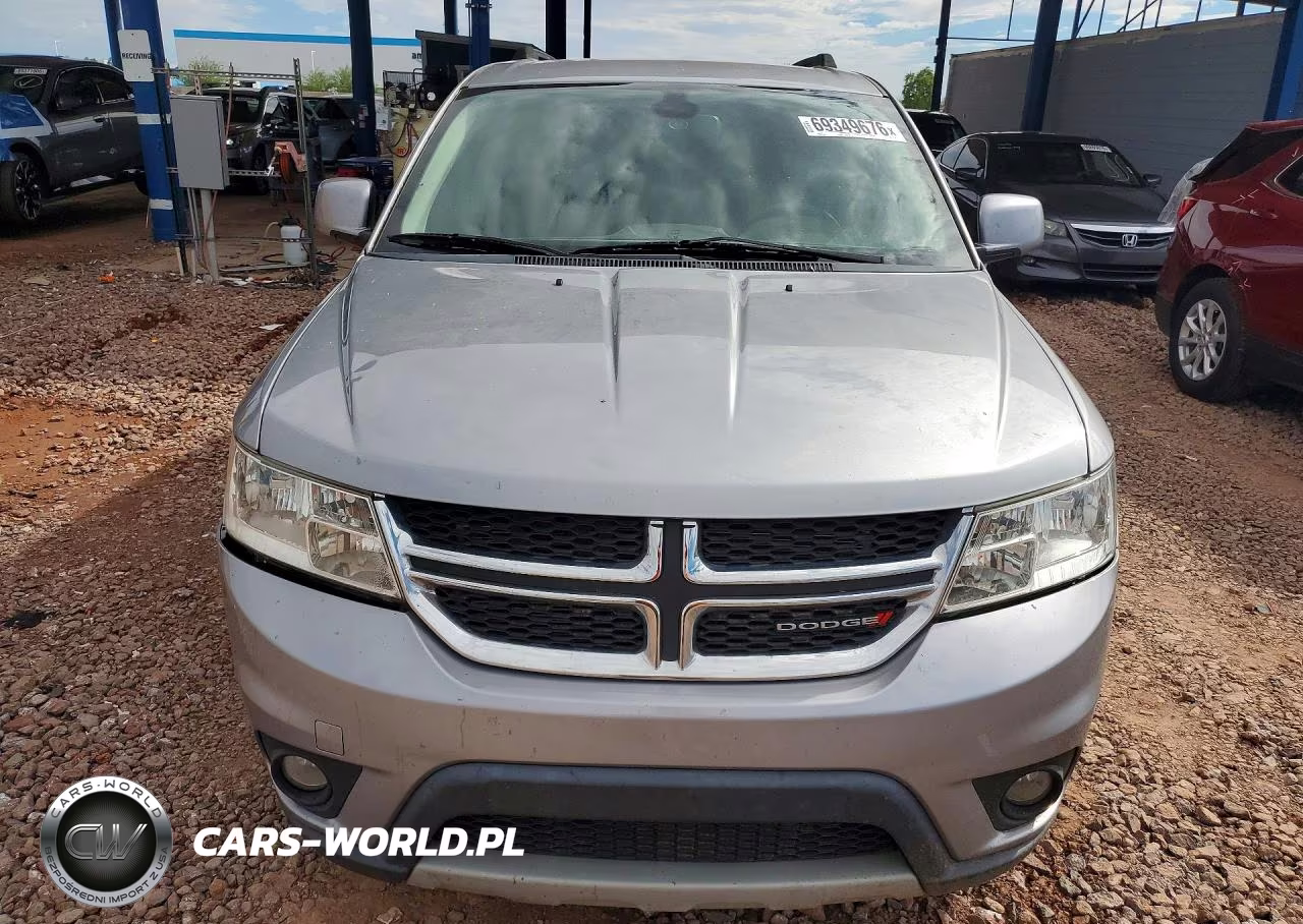 2018 Dodge Journey Sxt VIN:3C4PDCBG1JT511347 - 5