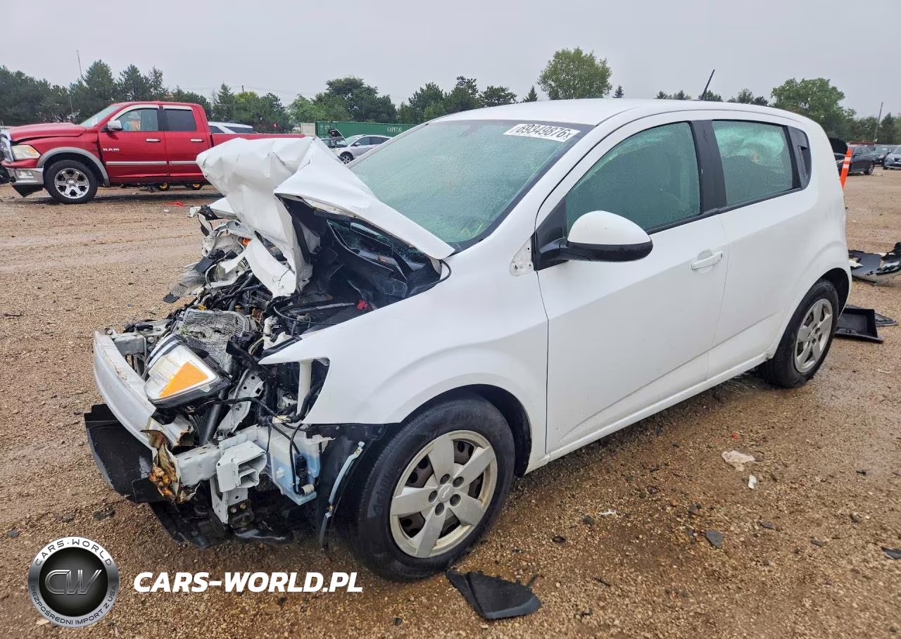 2016 Chevrolet Sonic Ls VIN:1G1JA6SH3G4163552 - 1