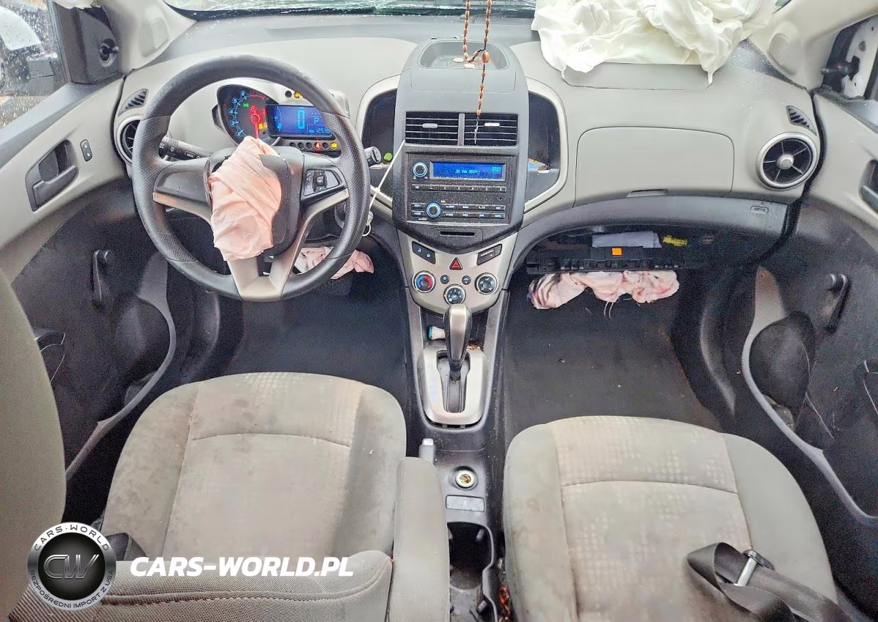 2016 Chevrolet Sonic Ls VIN:1G1JA6SH3G4163552 - 8