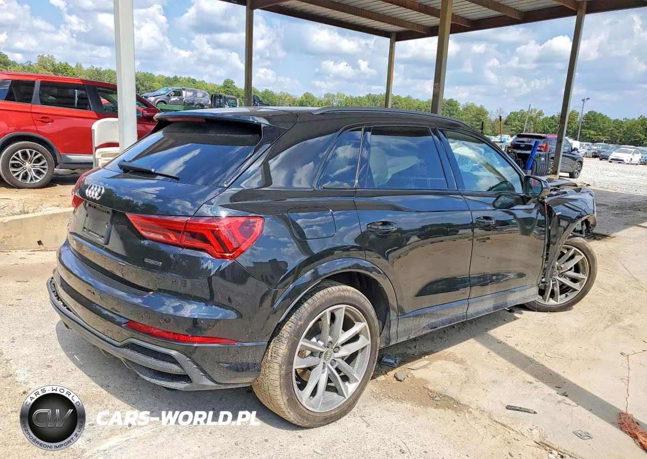 2025 Audi Q3 Premium S Line 45 VIN:WA1DECF34S1035508 - 3