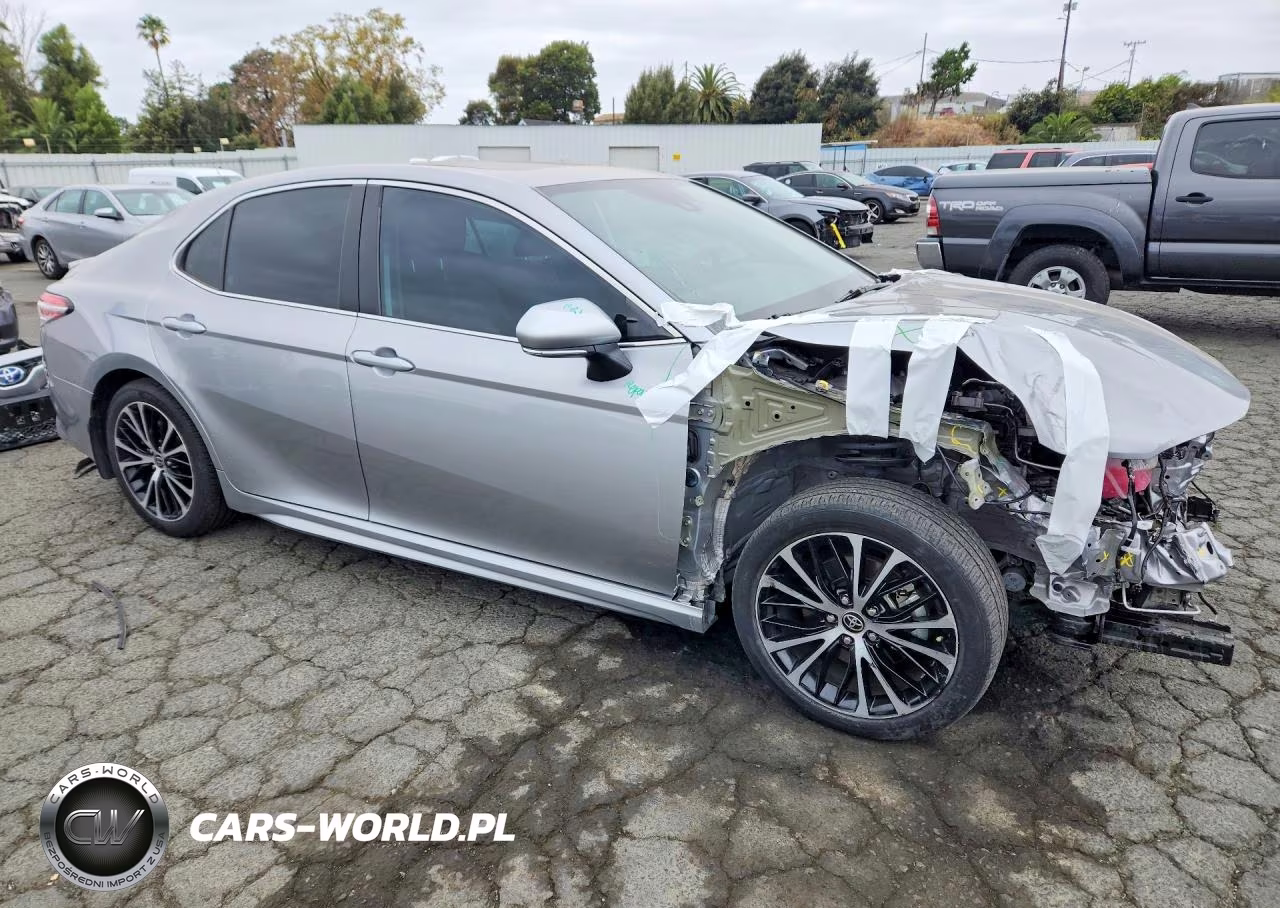2020 Toyota Camry VIN:4T1J31AK9LU538383 - 4
