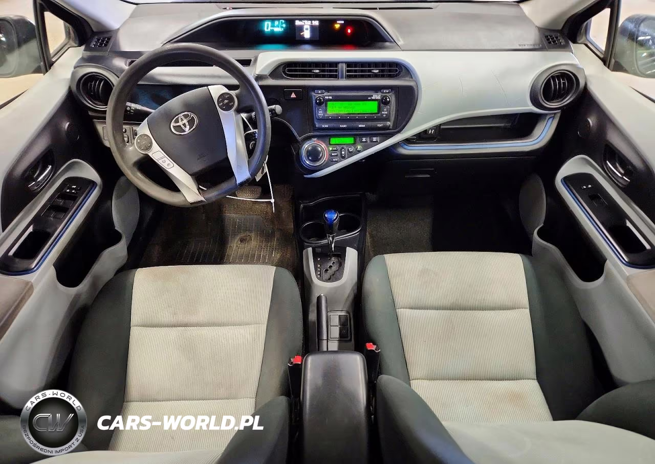 2012 Toyota Prius C Two VIN:JTDKDTB39C1521013 - 8
