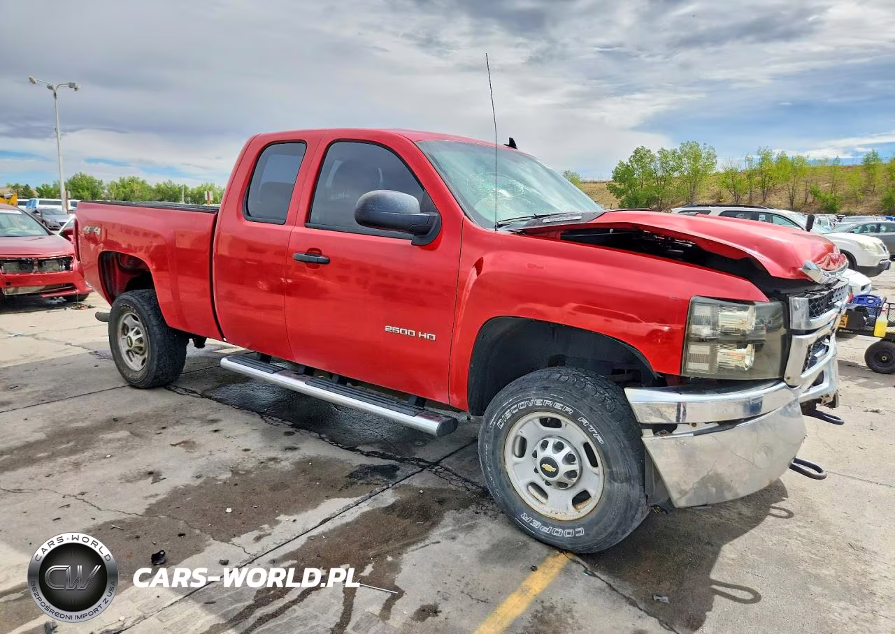 2012 Chevrolet Silverado K2500 Heavy Duty VIN:1GC2KVCGXCZ153087 - 4