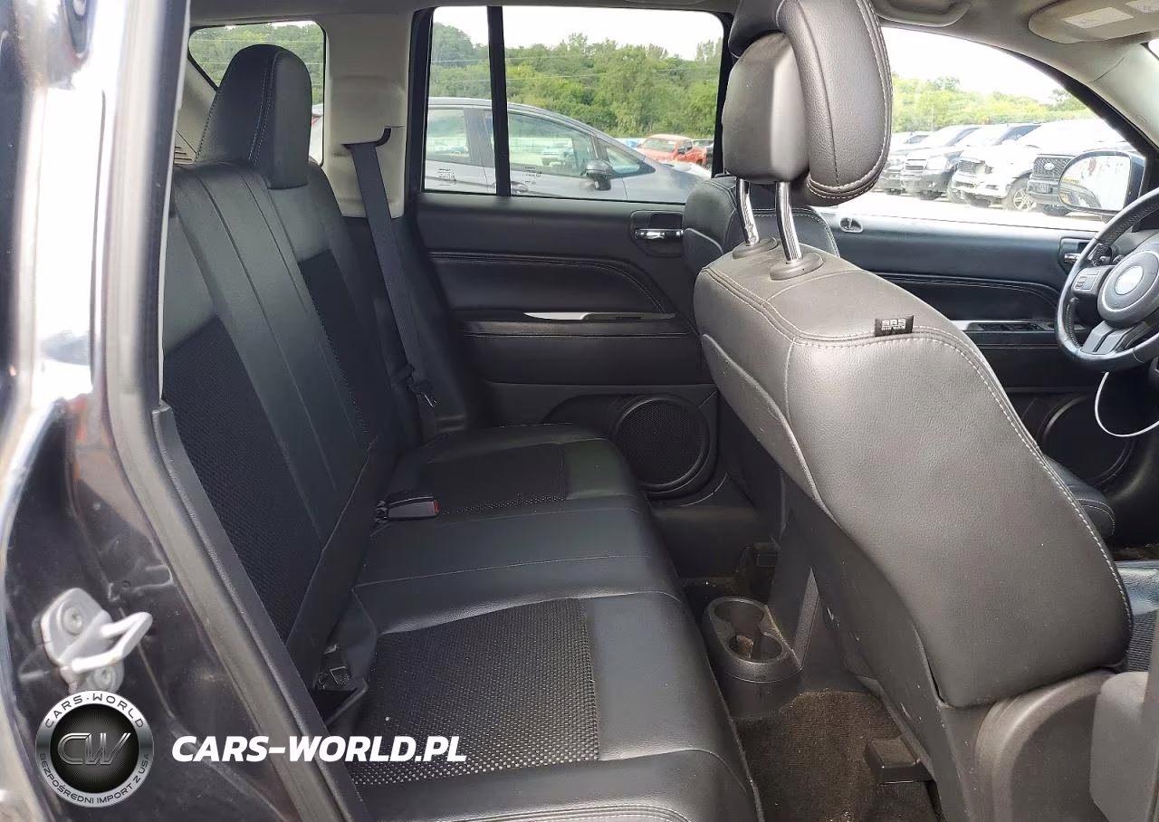 2014 Jeep Compass Latitude VIN:1C4NJDEB6ED534298 - 11