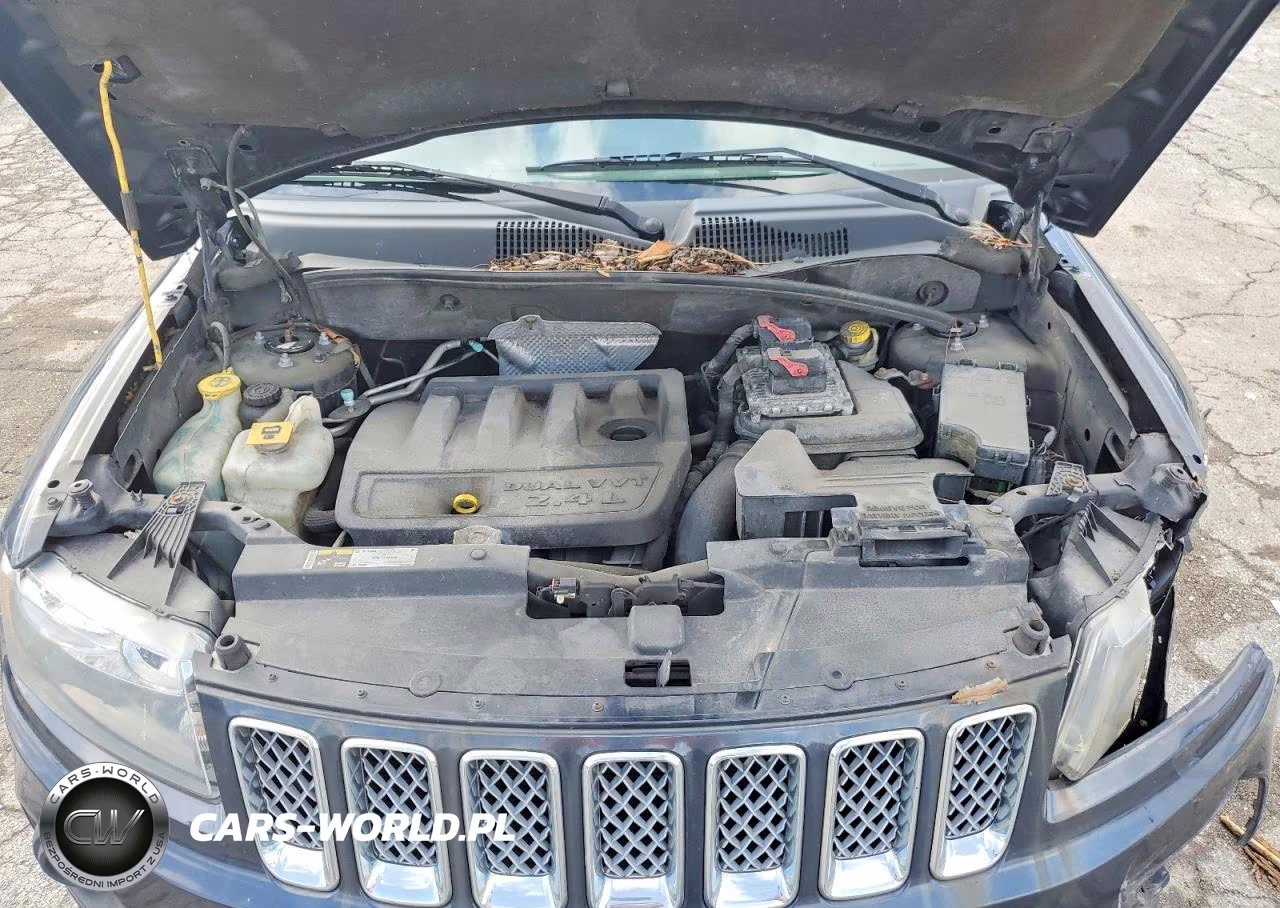 2014 Jeep Compass Latitude VIN:1C4NJDEB6ED534298 - 12