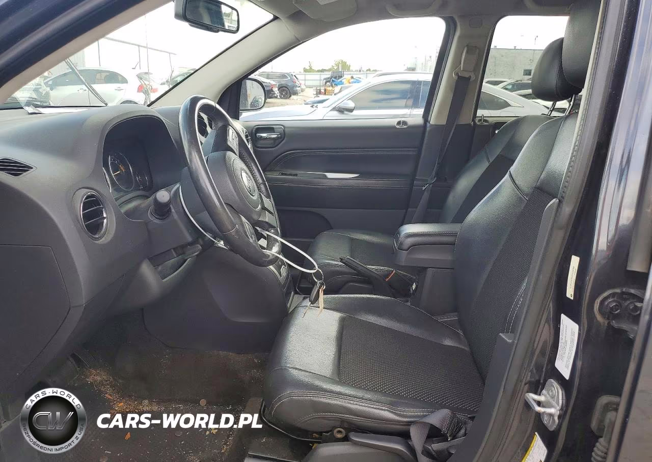 2014 Jeep Compass Latitude VIN:1C4NJDEB6ED534298 - 7