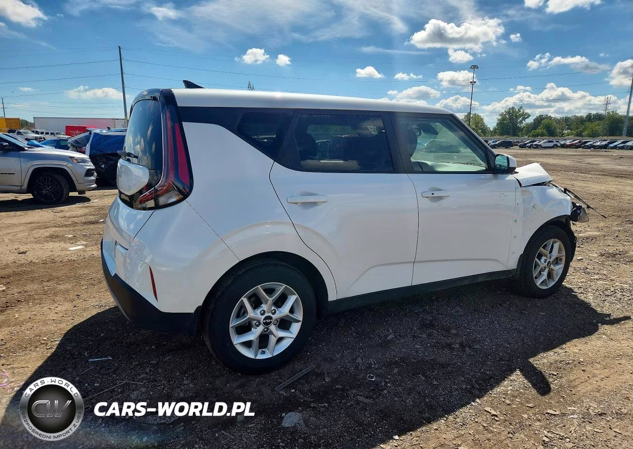 2025 Kia Soul S VIN:KNDJ23AUXS7945274 - 3