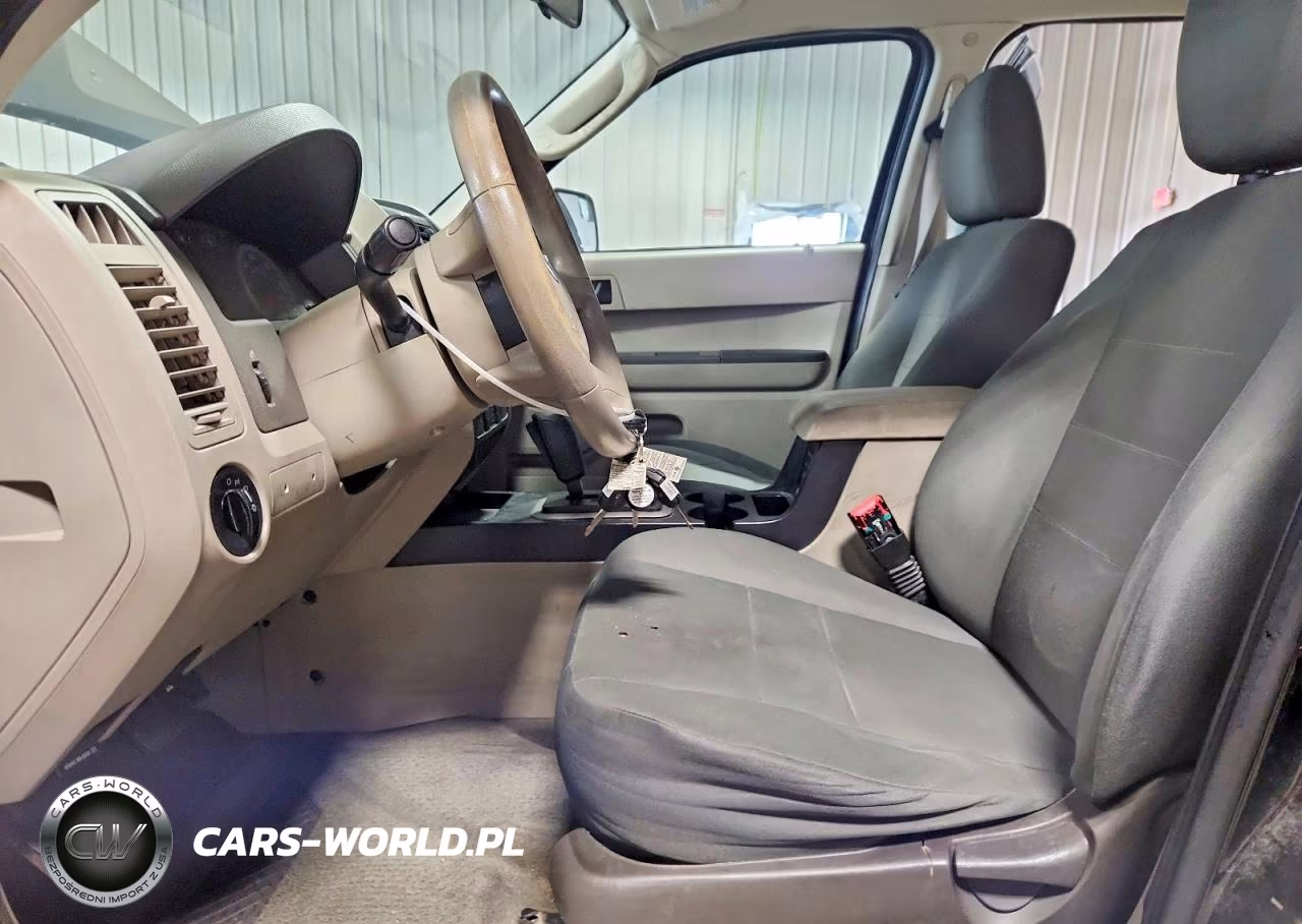 2010 Ford Escape Xls VIN:1FMCU9C70AKB50657 - 7
