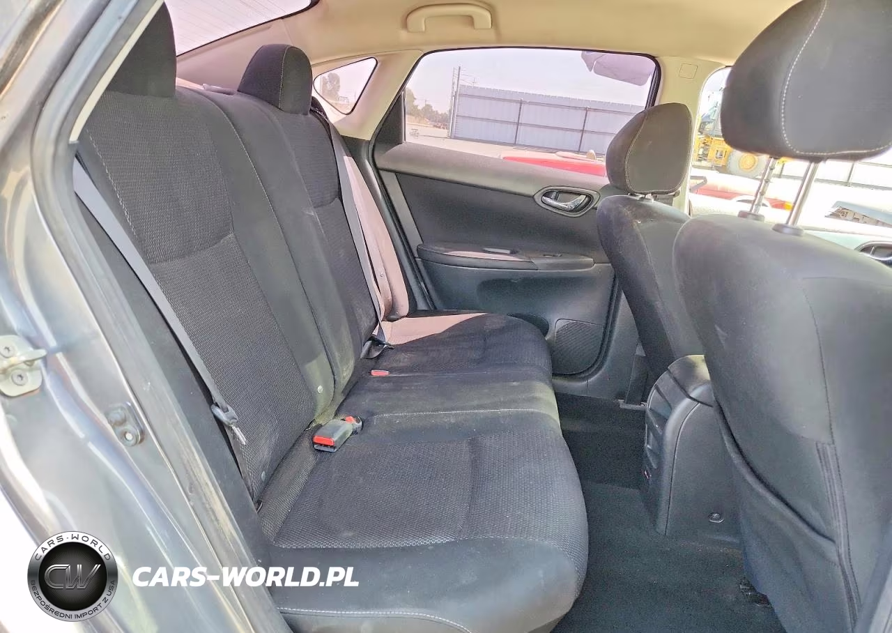 2019 Nissan Sentra S VIN:3N1AB7AP9KY321467 - 10