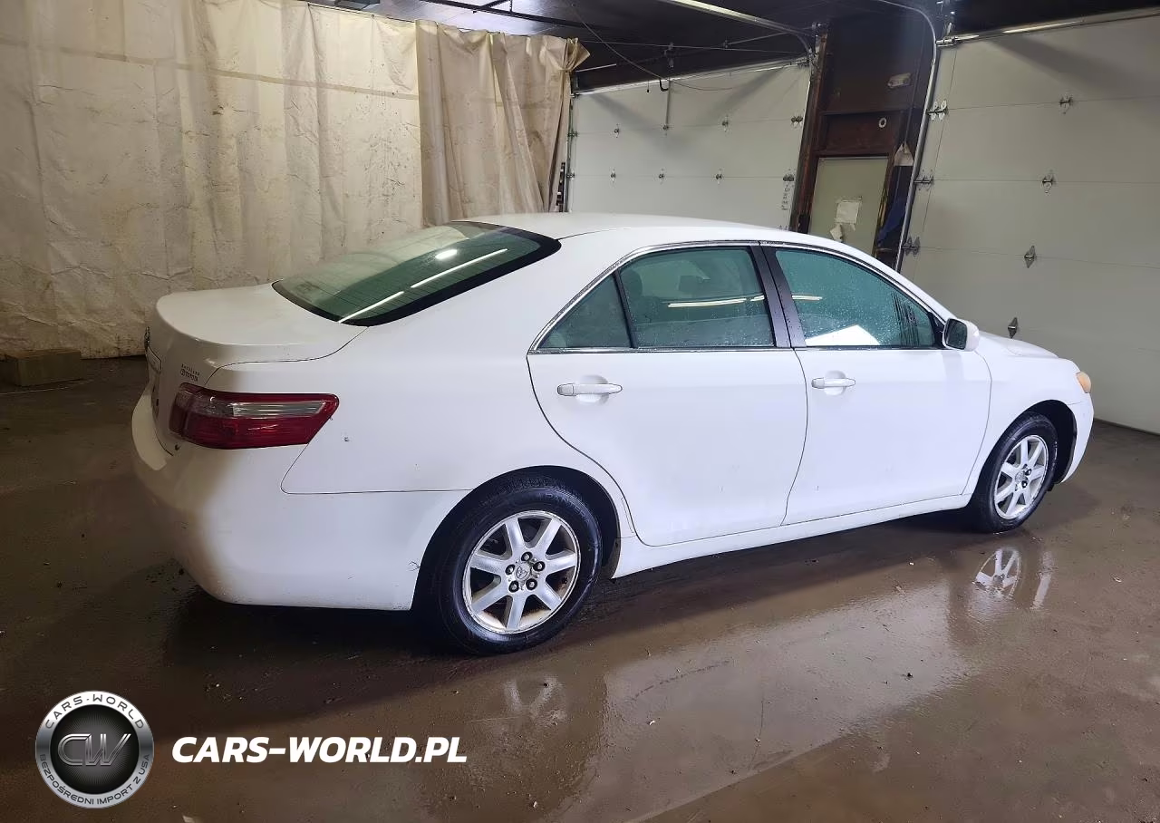 2009 Toyota Camry Le VIN:4T1BE46K39U912617 - 3