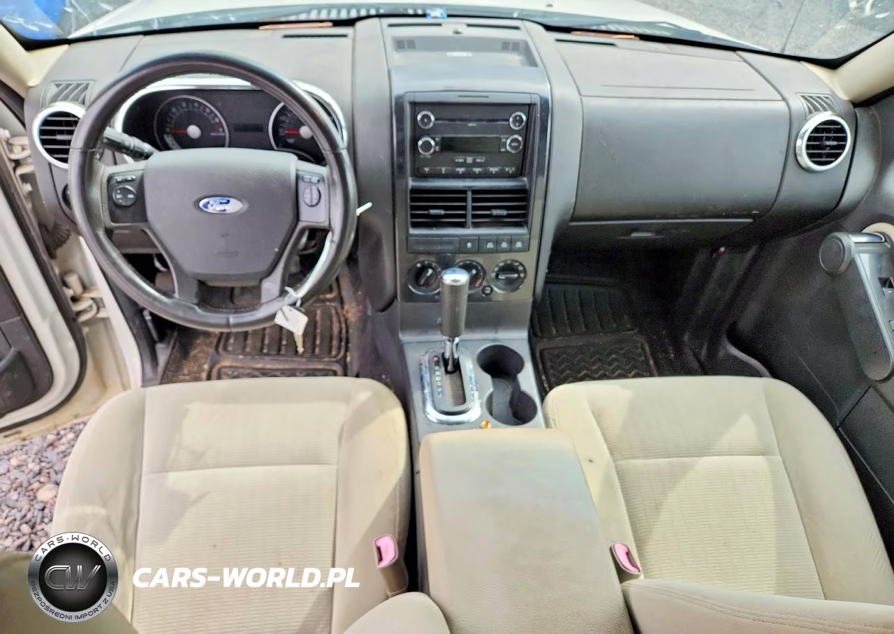 2008 Ford Explorer Xlt VIN:1FMEU73E58UA15779 - 8