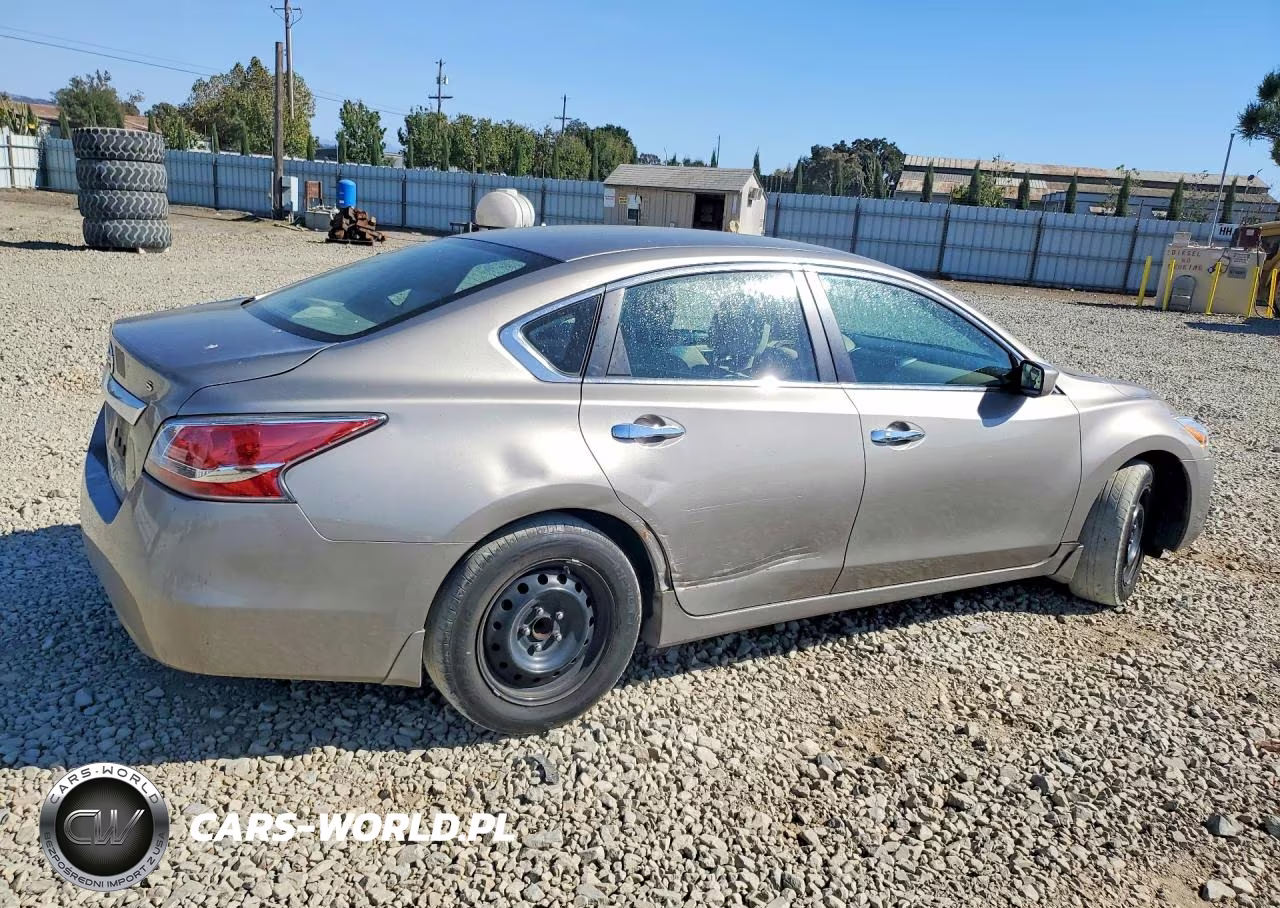 2015 Nissan Altima 2.5 S VIN:1N4AL3AP6FC236691 - 3
